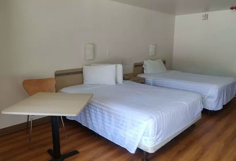 ２ダブルベッドのスタンダードルーム, Travelodge By Wyndham Fayetteville