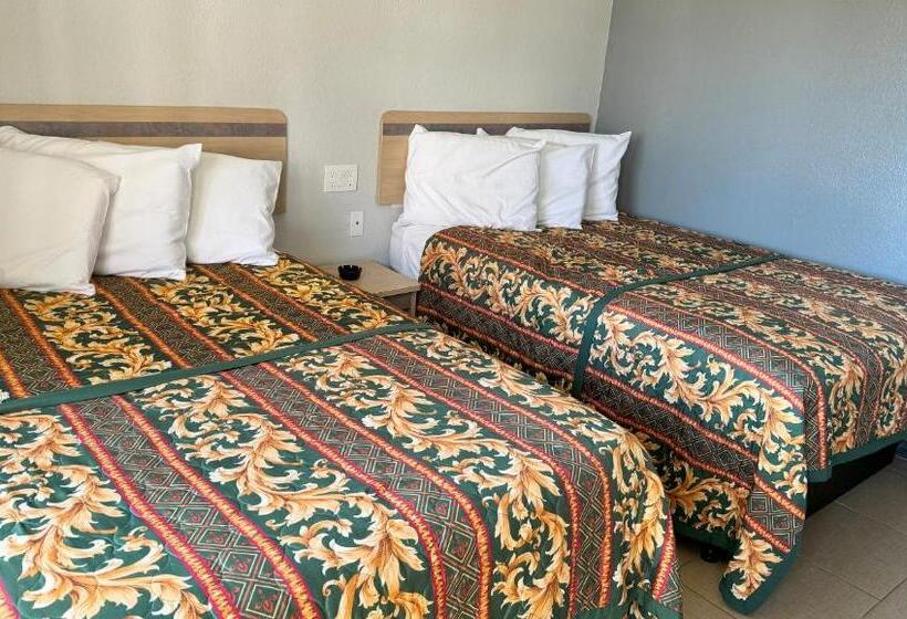 Номер Стандарт 2 Двуспальные Кровати, Xpress Inn & Extended Stays