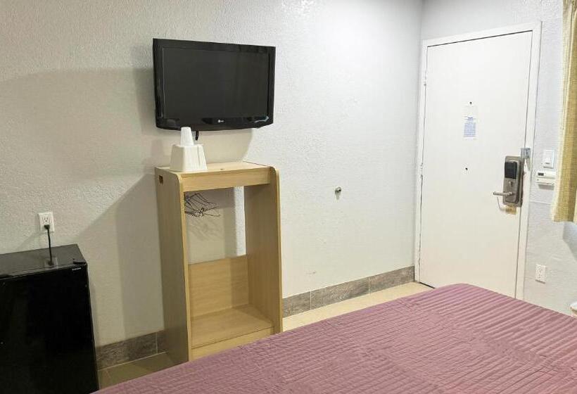 Номер Стандарт Кровать Кинг Адаптированный для Инвалидов, Xpress Inn & Extended Stays