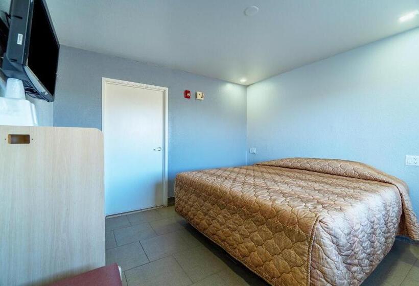 Номер Стандарт Кровать Кинг Адаптированный для Инвалидов, Xpress Inn & Extended Stays