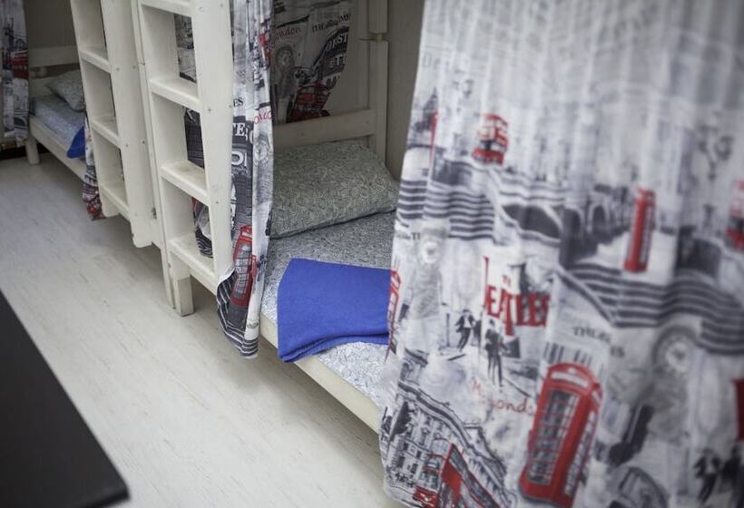 家庭间, Piterstay Hostel