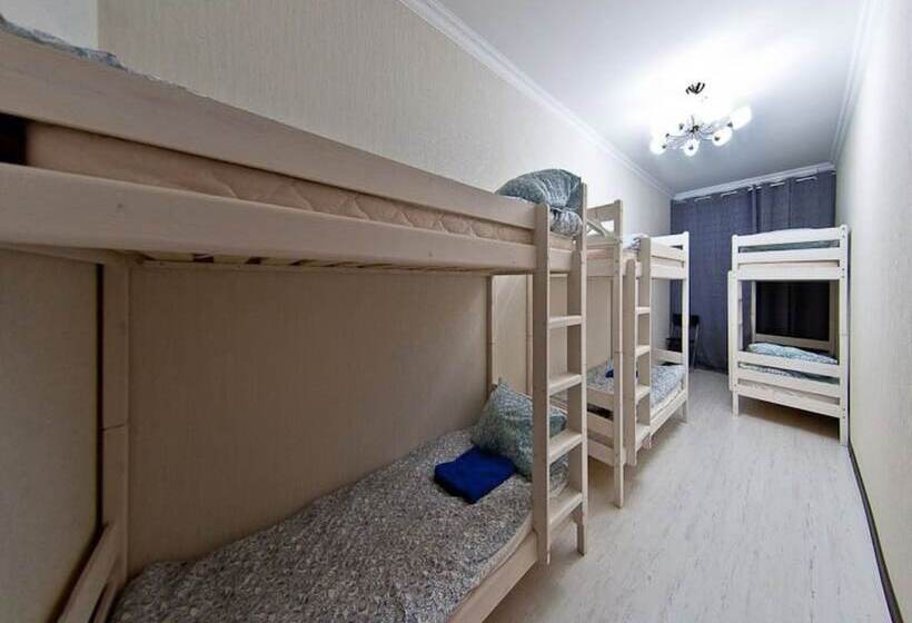 共用房间的床, Piterstay Hostel