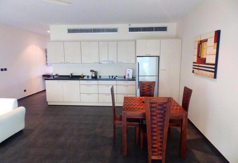 דירת חדר, Serenity Lakeside Resort