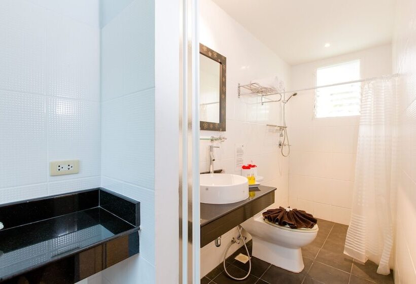 חדר דלוקס נוף לאגם, Serenity Lakeside Resort