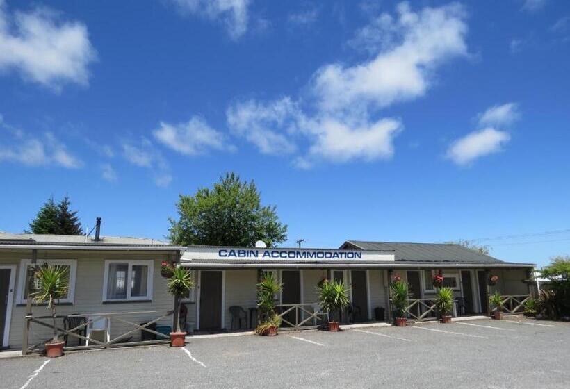 חדר משפחתי חדר אמבטיה משותף, Camellia Court Family Motel