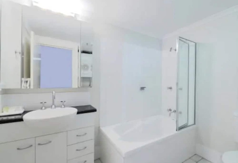 شقة غرفتين نوم مزودة بشُرفة, Frisco Apartments