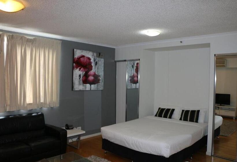 إستوديو قياسى, Frisco Apartments