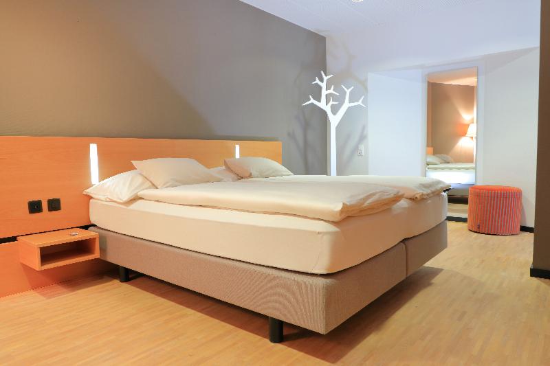 이코노미 룸, Areaone Takamatsu