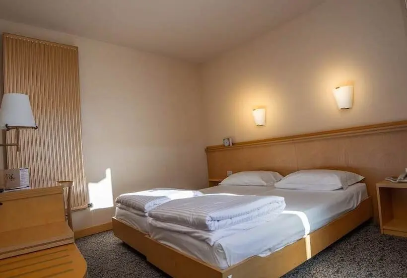 トリプルクラシックルーム, Club Uappala Sestriere