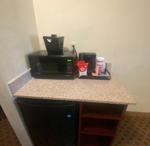 Стандартный Номер Кровать Кинг, Cobblestone Hotel & Suites   Broken Bow