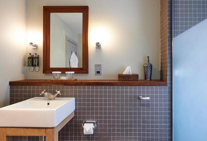 Номер Deluxe, Du Vin Newcastle