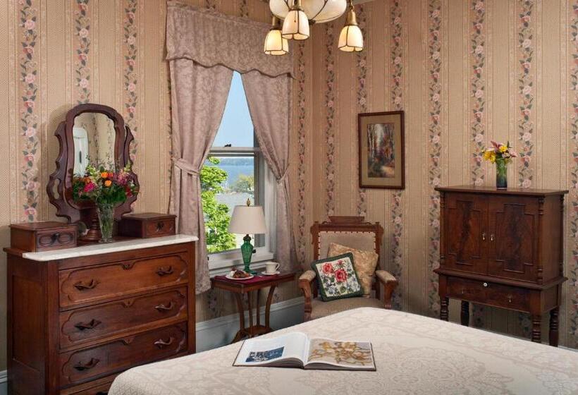 غرفة قياسية, Old Rittenhouse Inn