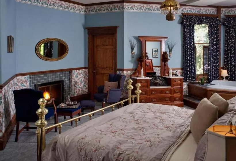 キングサイズベッドのスタンダードルーム, Old Rittenhouse Inn