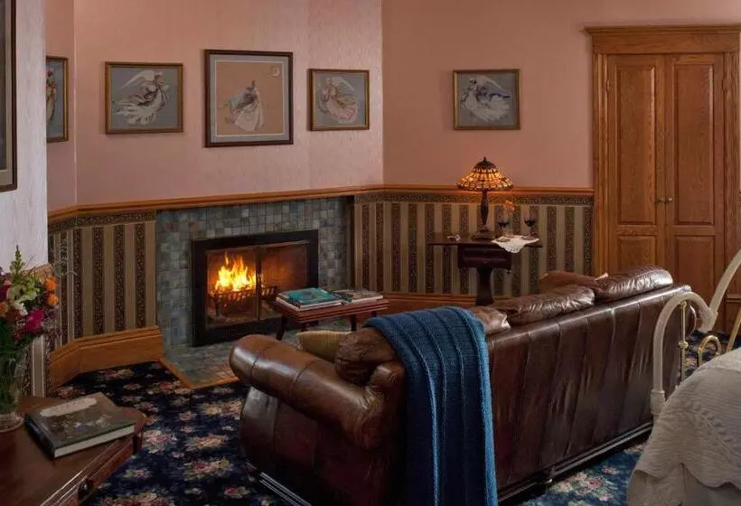 キングサイズベッドのスタンダードルーム, Old Rittenhouse Inn