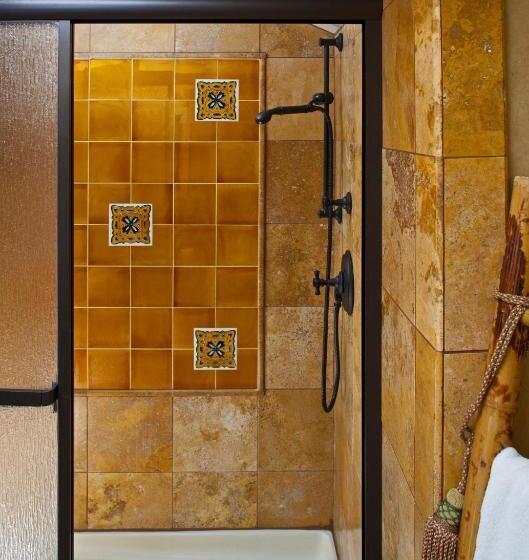 جناح مطل على البحيرة, Old Rittenhouse Inn