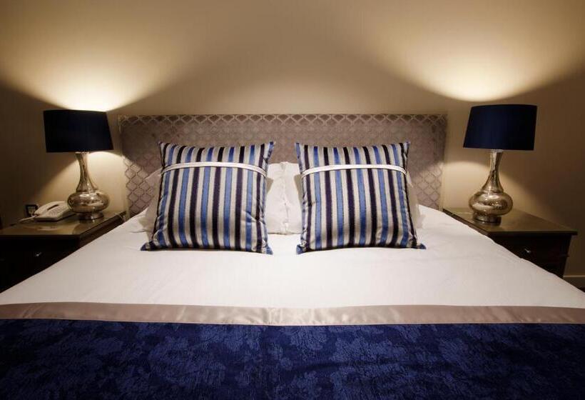 Номер Стандарт, Sandford Springs Hotel And Golf Club