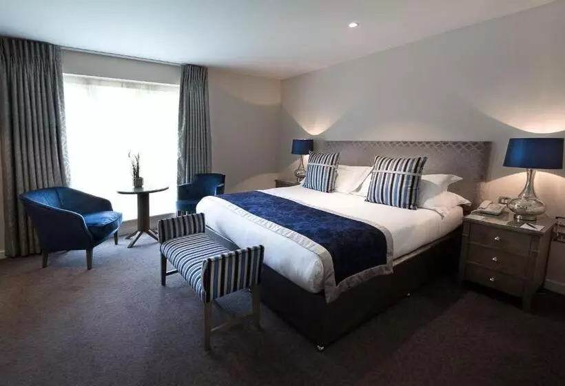 身障者適用スーペリアールーム, Sandford Springs Hotel And Golf Club