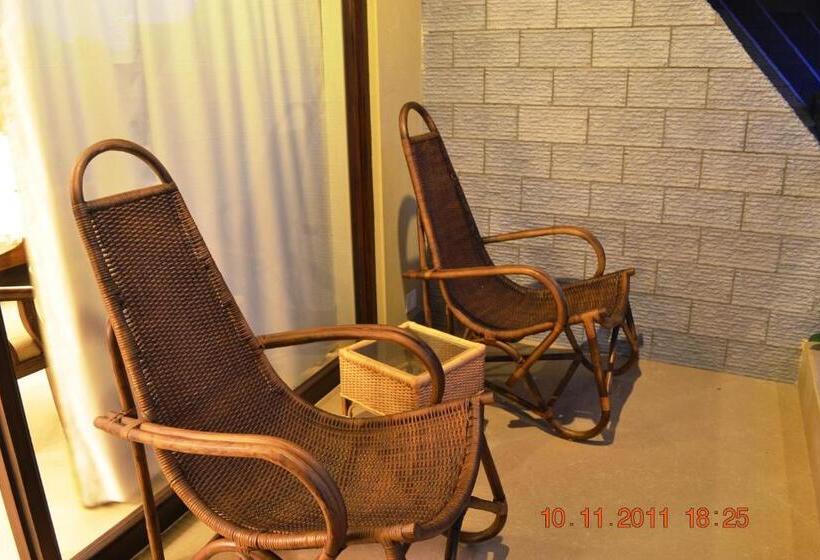 חדר סטנדרט, Uday Suites   The Airport