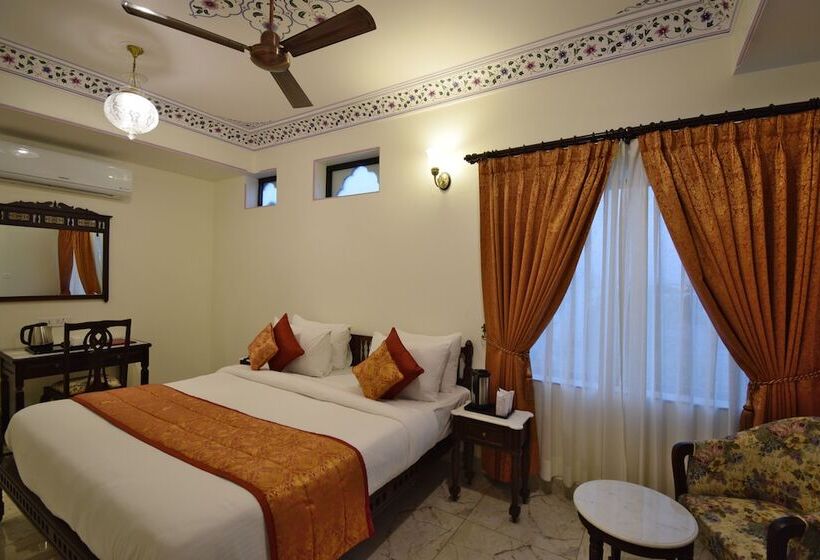 Номер Deluxe, Umaid Residency  A Regal Heritage Home