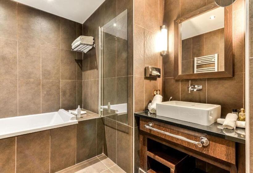 غرفة ديلوكس سرير كينج, Zenitude Hotel La Valadiere, Ascend Hotel Collection