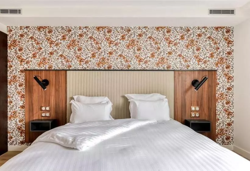 キングサイズベッドのデラックスルーム, Zenitude Hotel La Valadiere, Ascend Hotel Collection