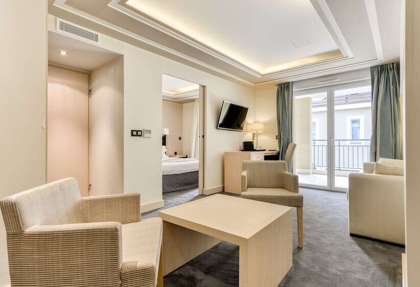 جناح عائلي, Zenitude Hotel La Valadiere, Ascend Hotel Collection