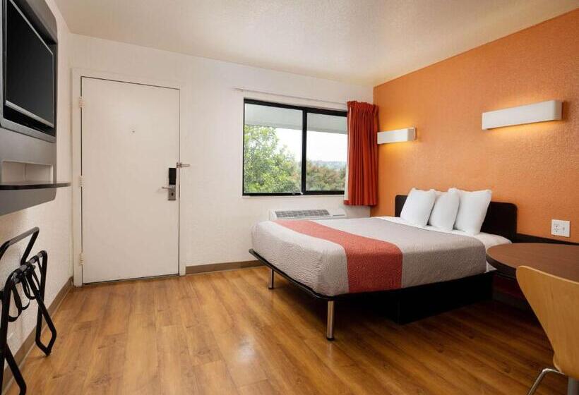 Номер Стандарт, Motel 6 Camarillo, Ca