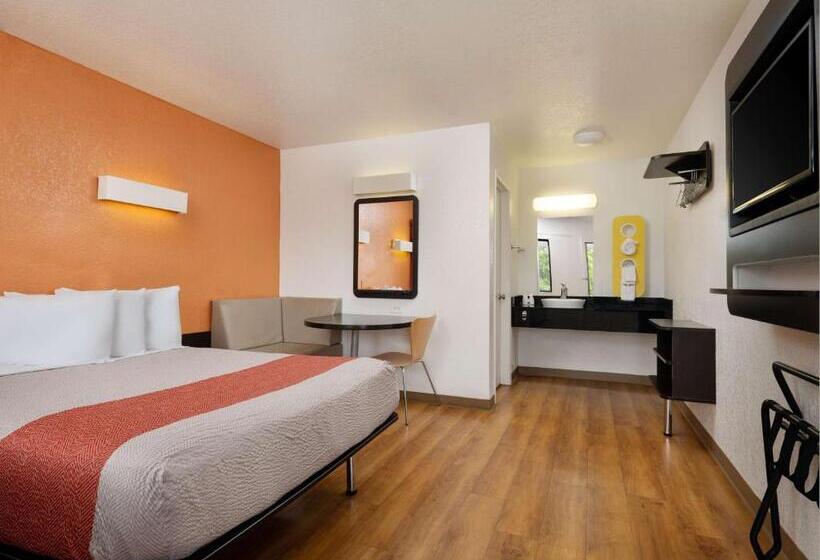 스탠다드 룸, Motel 6 Camarillo, Ca