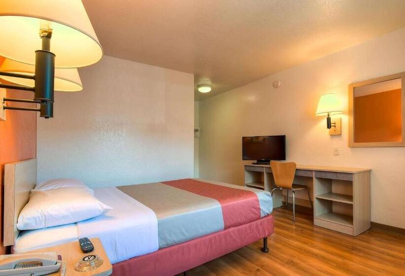 Номер Стандарт Адаптированный для Инвалидов, Motel 6 Westminster, Ca   South   Long Beach Area