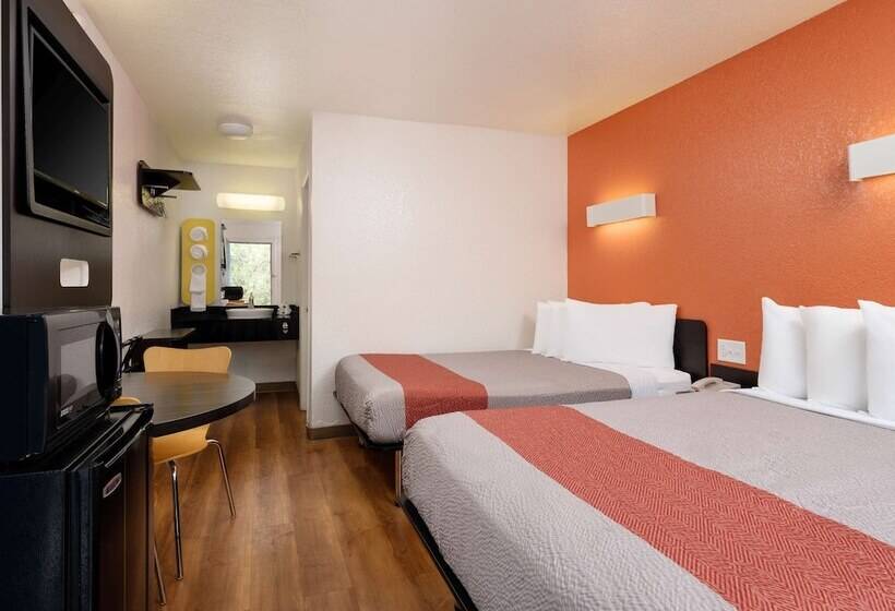 스탠다드 룸 더블 침대 2개, Motel 6 Camarillo, Ca