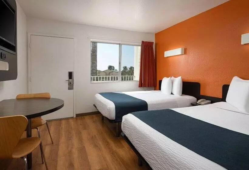 デラックスルーム, Motel 6carpinteria, Ca  Santa Barbara  North