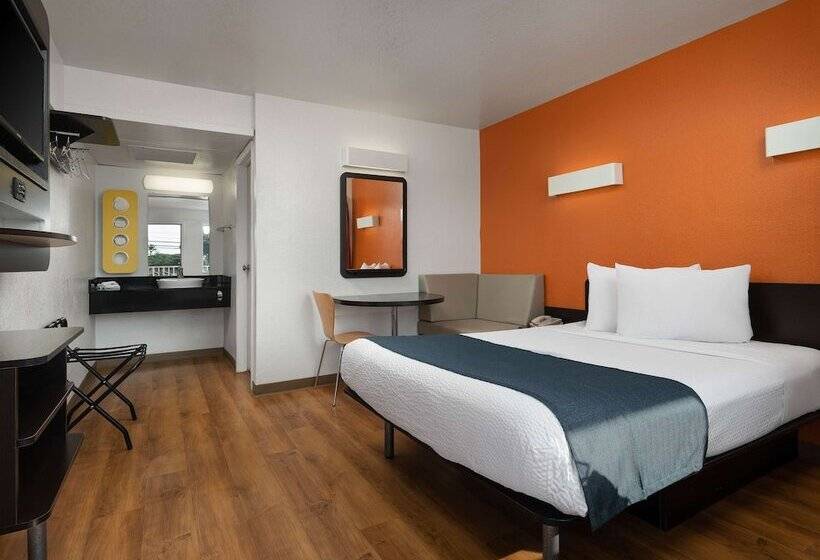 Номер Deluxe, Motel 6carpinteria, Ca  Santa Barbara  North