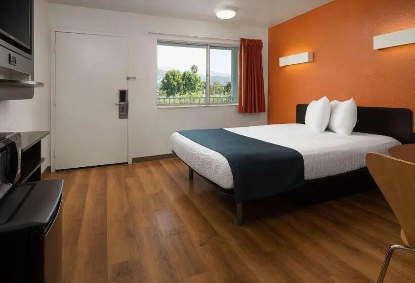 デラックスルーム, Motel 6carpinteria, Ca  Santa Barbara  North