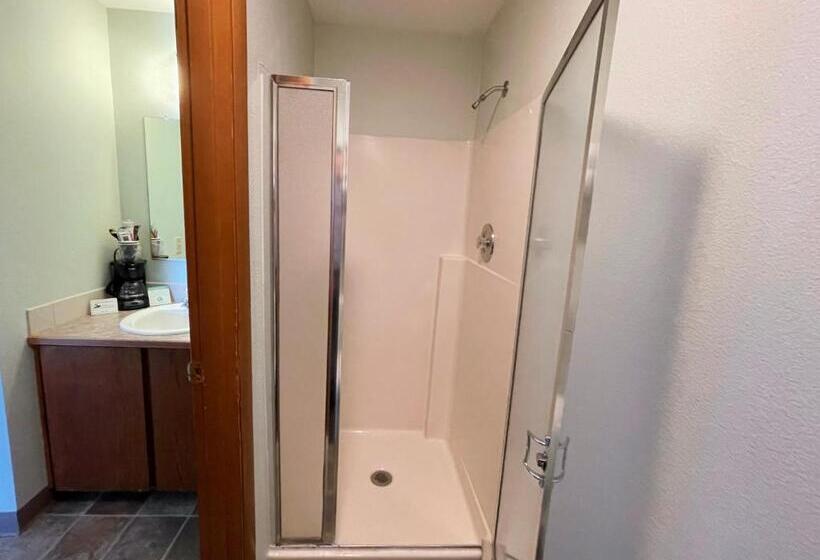 Номер Стандарт с Балконом, Sandcastle Beachfront