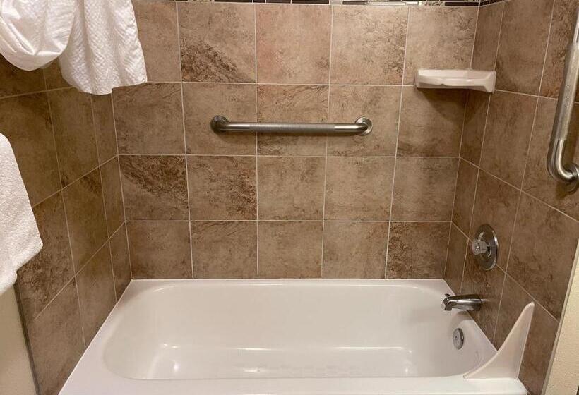 Люкс 3 Спальни, Sandcastle Beachfront