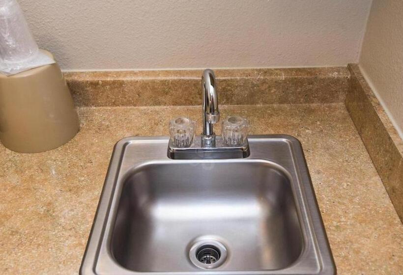 Номер Стандарт с Гидромассажем, Sandcastle Beachfront