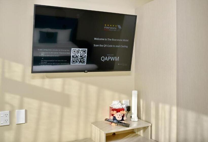 جناح غرفتين نوم, The Riverstone