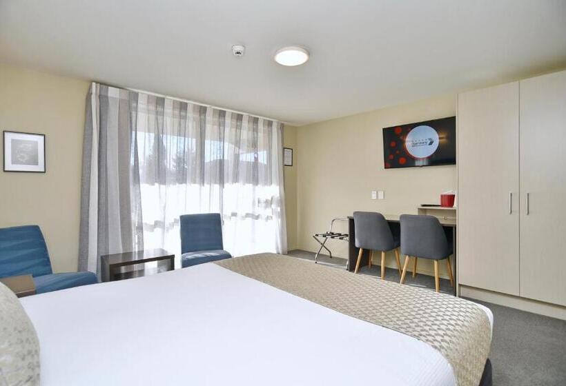 إستوديو قياسى سرير كينج, The Riverstone