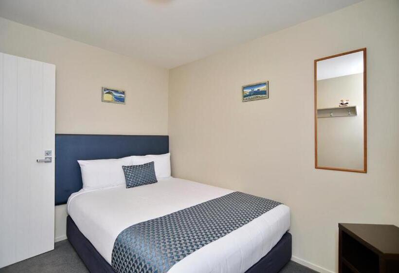 جناح غرفتين نوم, The Riverstone