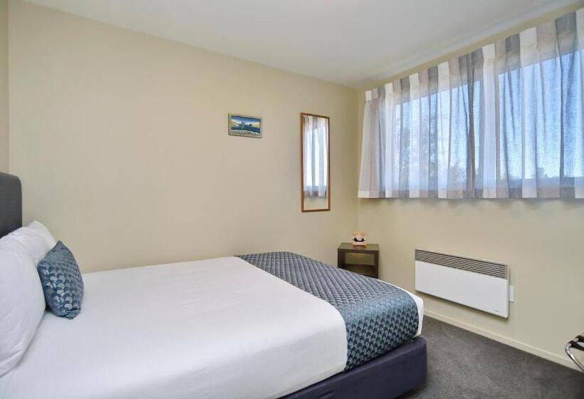 جناح غرفتين نوم, The Riverstone