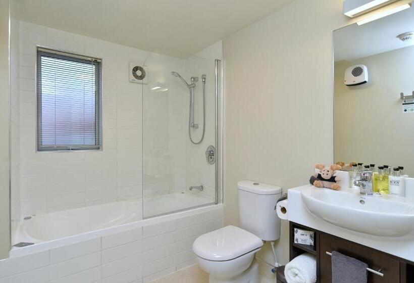 إستوديو قياسى, The Riverstone