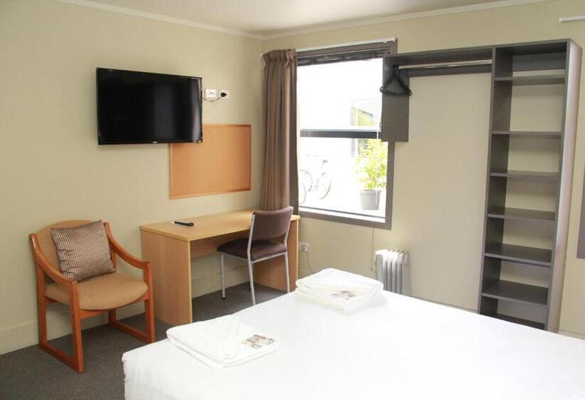 إستوديو قياسى, Nikau Apartments