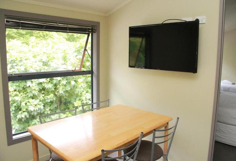 شقة غرفة واحدة, Nikau Apartments