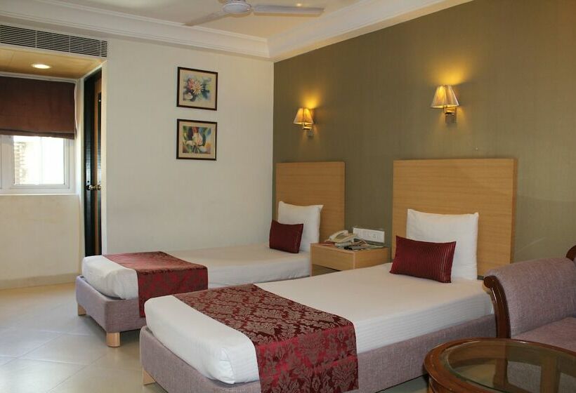 Camera Superiore, The Lotus Apartment Hotels Burkit Road