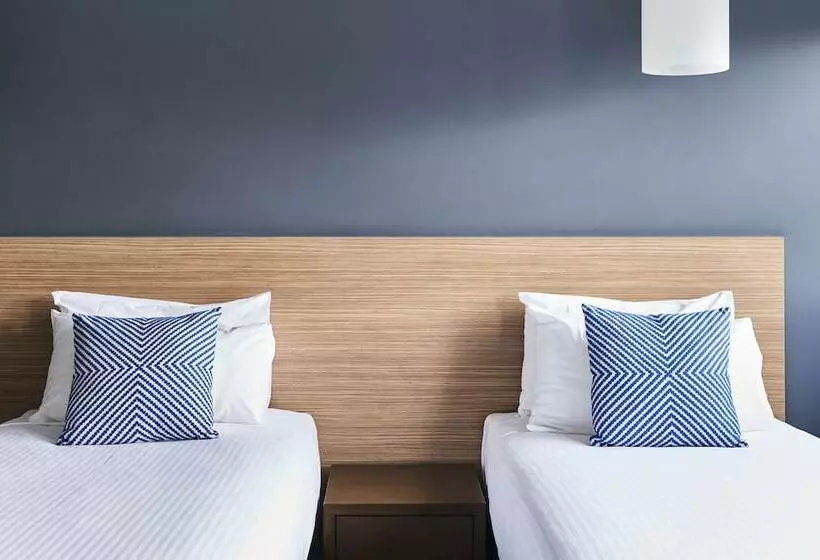 スタンダードスタジオ, Oaks Vue Suites Geelong