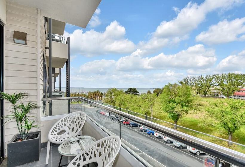 آپارتمان 1 خوابه, Oaks Vue Suites Geelong