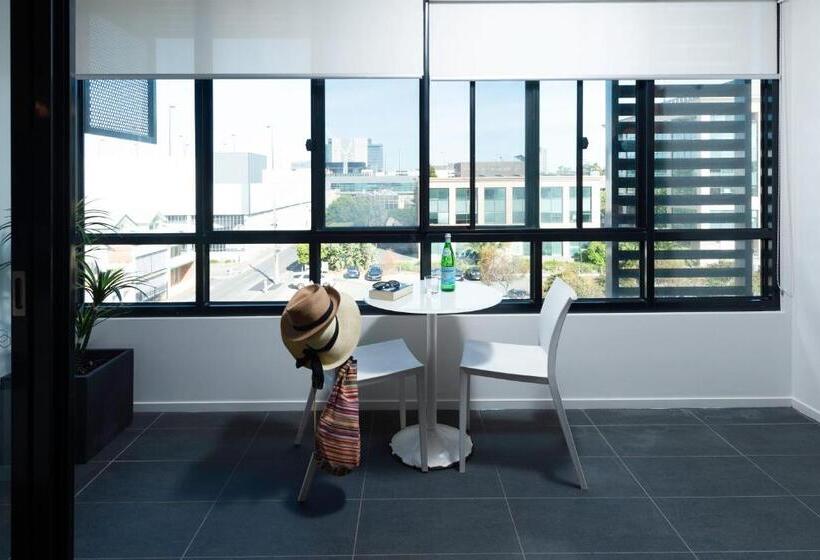 آپارتمان 1 خوابه, Oaks Vue Suites Geelong