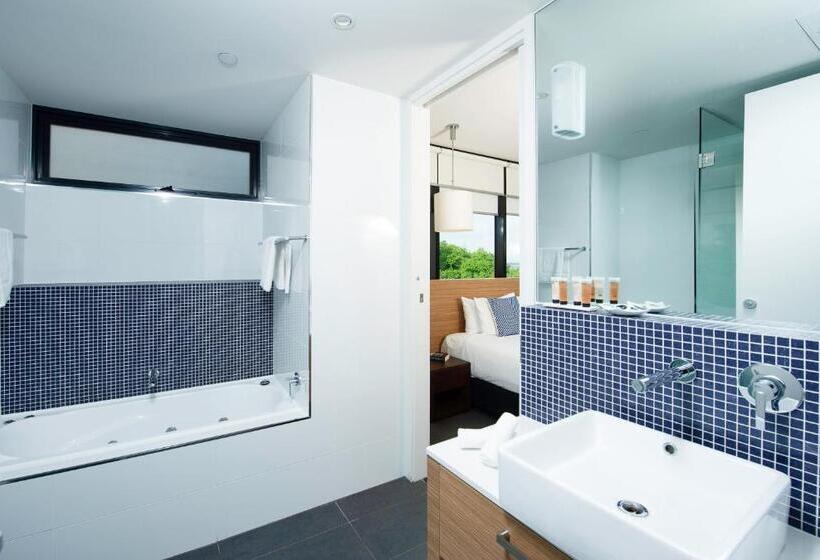 آپارتمان لوکس 2 خوابه, Oaks Vue Suites Geelong