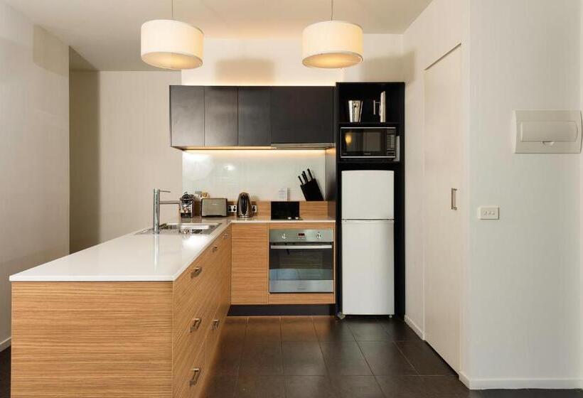 آپارتمان لوکس 2 خوابه, Oaks Vue Suites Geelong