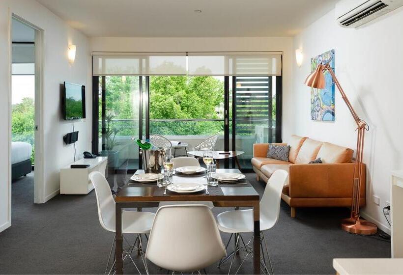 آپارتمان لوکس 2 خوابه, Oaks Vue Suites Geelong